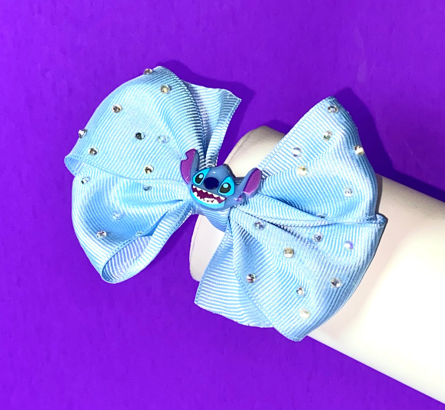 Stitch bow